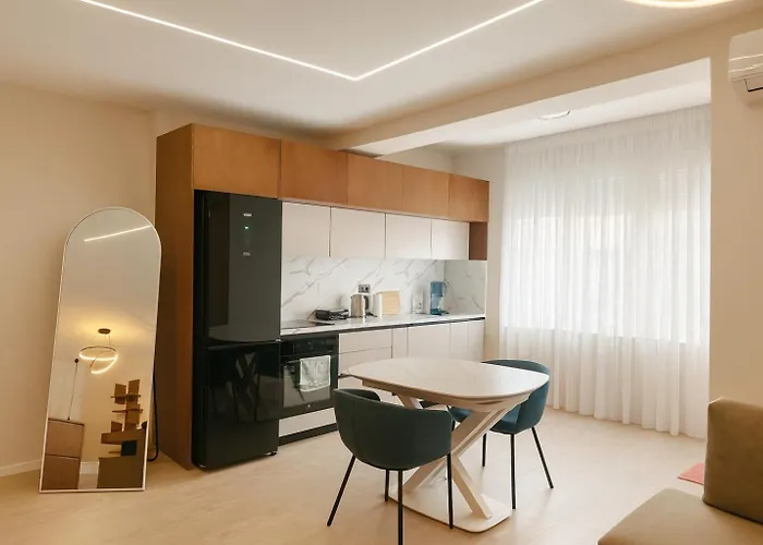 Modern Open Space Near Center Apartament